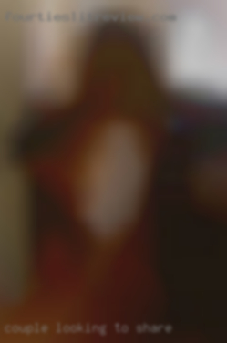 couple looking to share pussy naked women in Ohio fucking